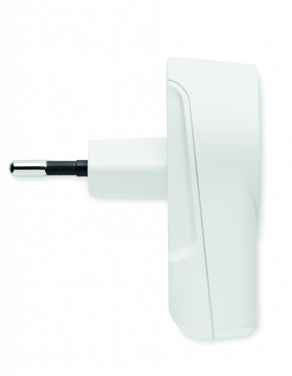 Logotrade Firmengeschenke das Foto: Skross Euro USB-Ladegerät 12W