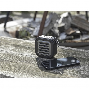 Logo trade corporate gifts picture of: Solo 3W IPX5 RCS recycled plastic solar Bluetooth® speaker with carabiner 