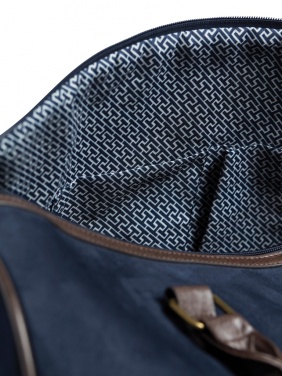 Logo trade corporate gifts picture of: VINGA Hunton Weekend Bag