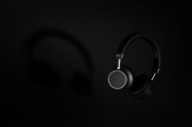 Logotrade corporate gift picture of: Swiss Peak wireless headphone V3