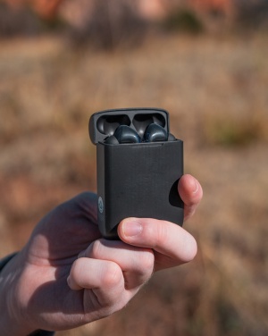 Logotrade corporate gifts photo of: Skywave RCS recycled plastic solar earbuds