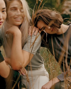 Logotrade promotional gifts photo of: Iqoniq Sierra lightweight recycled cotton t-shirt