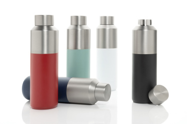 Logotrade advertising product picture of: Fluid RCS certified recycled steel water bottle 600ml