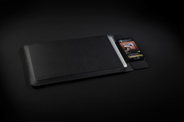 Logo trade advertising products picture of: Swiss Peak 15W magnetic charging laptop sleeve 14-15,6"