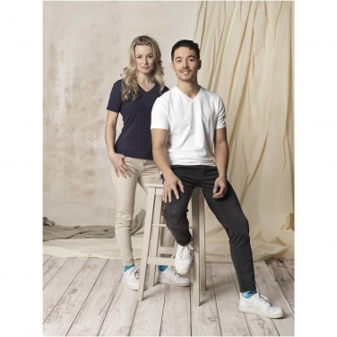 Logo trade ärikingitused foto: Kawartha lühikeste varrukatega naiste orgaaniline V-kaelusega T-särk