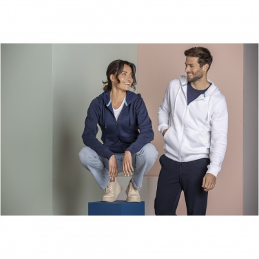 Logotrade meened pilt: Ruby meeste orgaanilisest taaskasutatud tõmblukuga kapuuts