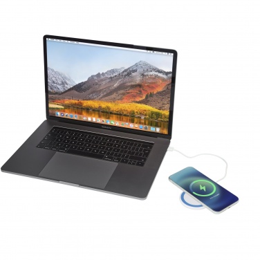 Logotrade firmakingi foto: Tippvõimsusega 10 W magnetiline juhtmevaba laadimisalus