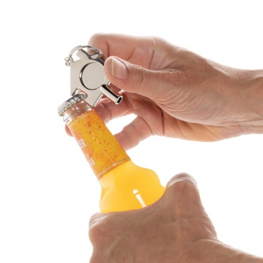 Logo trade meened foto: RCS taaskasutatud tsingisulamist 3-ühes võtmehoidja