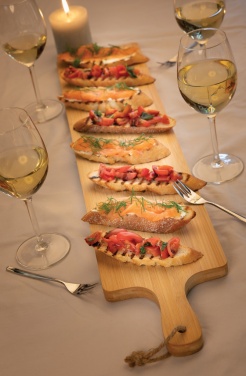 Logo trade ärikingitused foto: Ukiyo bambusest suur serveerimislaud