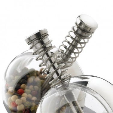 Logotrade firmakingituse foto: Planeedi pipra ja soola komplekt