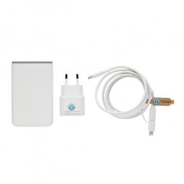 Logotrade reklaamtoote foto: Surge RCS taaskasutatud PET 20W tüüpi C 3 tk laadimiskomplekt