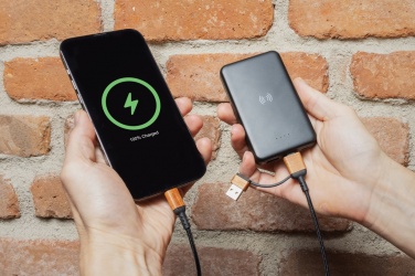 Logotrade reklaamkingi foto: RCS taaskasutatud plastist 5000 mAh 5W juhtmevaba akupank