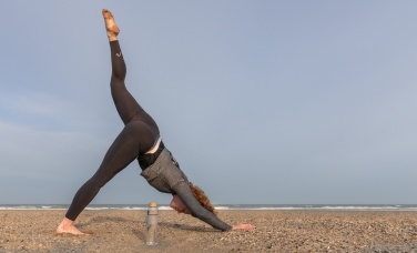 Logotrade reklaamkingitused pilt: Impact borosilikaatklaasist pudel bambusest kaanega