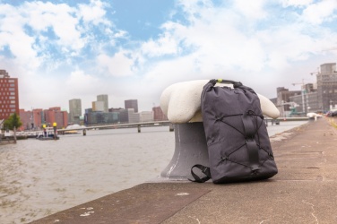 Logo trade ärikingitused foto: Urban Lite vargusvastane seljakott