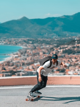 Logo trade reklaamtooted foto: Bobby Hero Väike vargusevastane seljakott