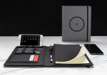 Logotrade reklaamkingituse foto: Air 5W juhtmevaba laadimisega sülearvuti koos 5000mAh akupangaga