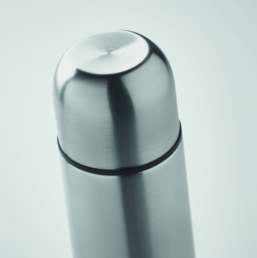 Logo trade reklaamtooted foto: Kaheseinaline pudel 500 ml