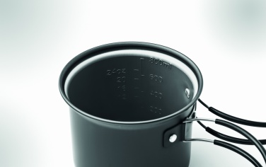 Logo trade reklaamkingituse pilt: 2 matkapotti söögiriistadega