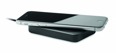 Logotrade reklaamtooted pilt: Magnetiline juhtmevaba laadija 15W akupank 5000 mAh