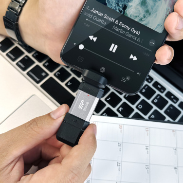 Logo trade firmakingi pilt: Mälupulk Silicon Power Mobile – C51 3.2, 64GB