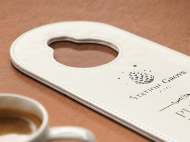 Logotrade reklaamkingitused pilt: Hotelli uksekaart 1111119