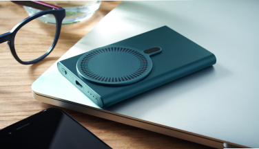 Logotrade reklaamkingid pilt: PAWTT juhtmeta laadija akupank