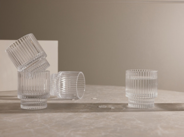 Logotrade ärikingituse foto: VINGA York klaasid, 4 tk komplekt