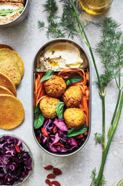 Logo trade ärikingituse pilt: Black+Blum roostevabast terasest toidukarp