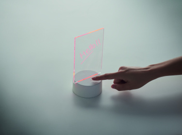 Logo trade firmakingitused foto: LEDMEMO valgustatud LED-märkmetahvel