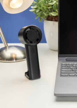 Logotrade firmakingi foto: Twist RCS taaskasutatud plastist laetav kaasaskantav ventilaator