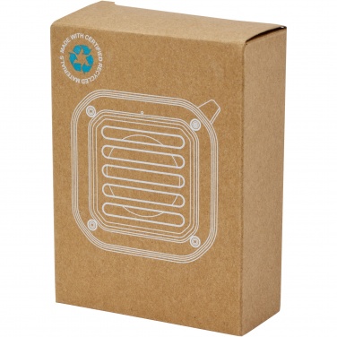 Logotrade mainoslahja tuotekuva: Solo 3 W:n IPX5 RCS -kierrätetystä muovista valmistettu, aurinkoenergialla toimiva Bluetooth®-kaiutin jousihaalla 