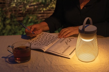 Logotrade liikelahjat kuva: Aurora USB-ladattava pöytävalaisin RCS kierrätysmuovista