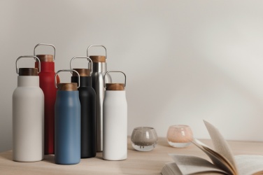 Logotrade mainostuote tuotekuva: VINGA Ciro RCS kierrätetty teräs tyhjiöpullo 580 ML