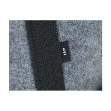 Logotrade mainostuotet kuva: Feltro GRS RPET Weekend Bag -matkalaukku