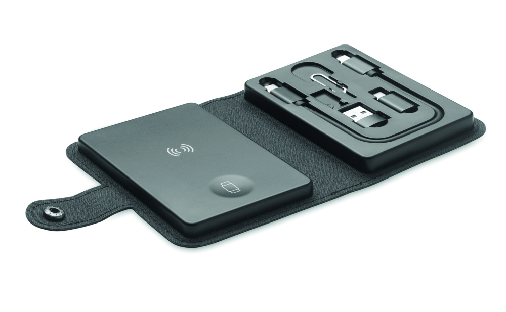 Logo trade mainoslahjat tuotekuva: 4 in 1 kaapeliliitinsarja 15W