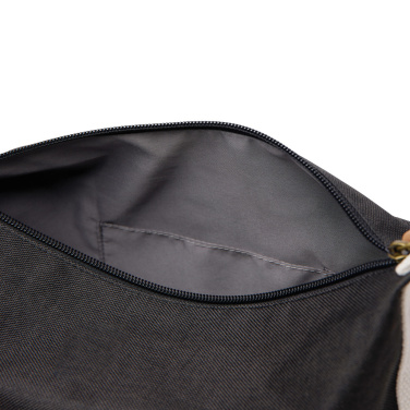 Logotrade liikelahjat mainoslahjat tuotekuva: VINGA Sortino-toilettilaukku RCS