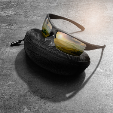 Logotrade reklaminės dovanos nuotrauka: Poliarizuoti akiniai nuo saulės MANASLU Schwarzwolf