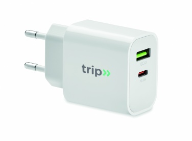 Logotrade korporatīvās dāvanas foto: 18W 2 portu USB lādētāja EU spraudnis