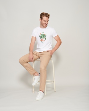 Logotrade profilreklam bild: EPIC UNISEX T-SHIRT 140g